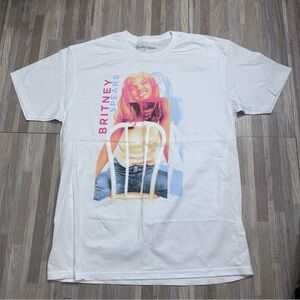 White Britney Spears Graphic T-Shirt NWOT Size Large